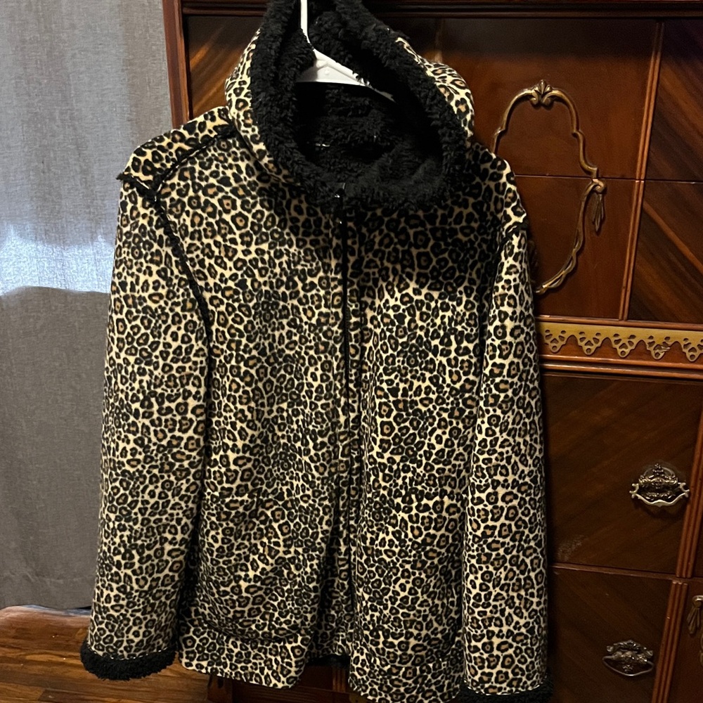 Source Unknown Leopard Print Teddy Jacket With Bl… - image 1